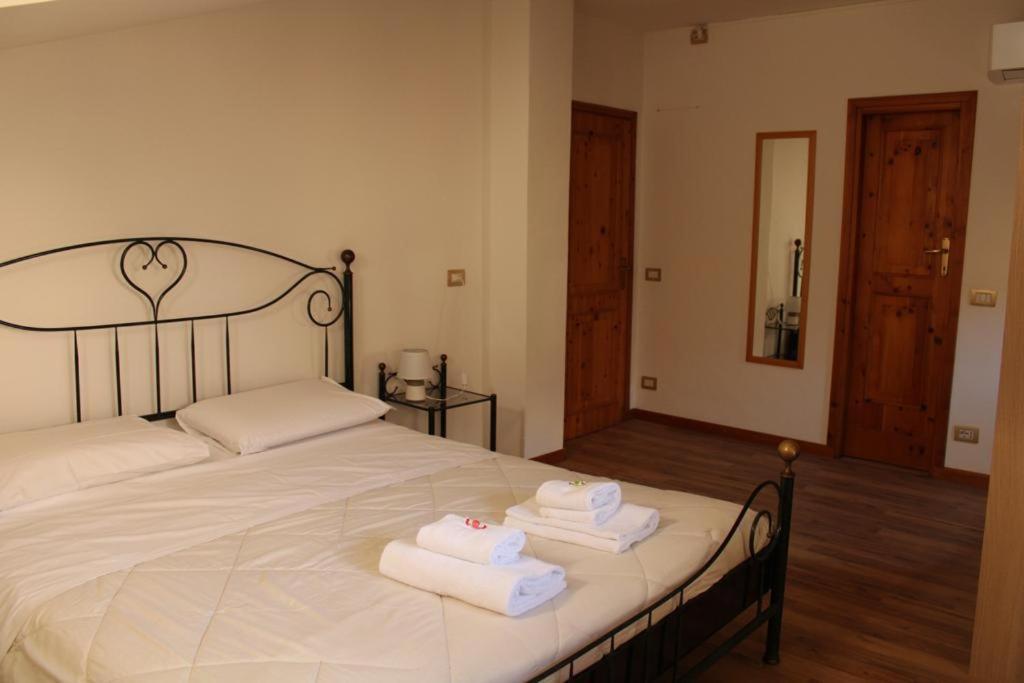 Hotel Al Verde Mandello del Lario Exteriér fotografie